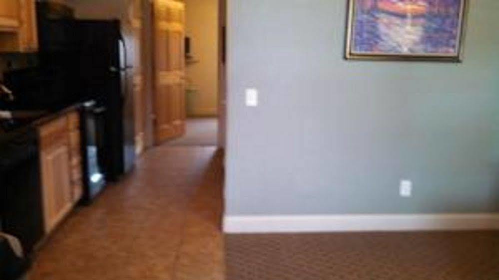 Centennial Suites & Extended Stay Rifle Extérieur photo